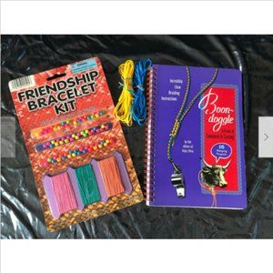 Boondoggle Lanyard+Lacing Plastic Lace & Beads & Klutz Book Friendship Bracelet